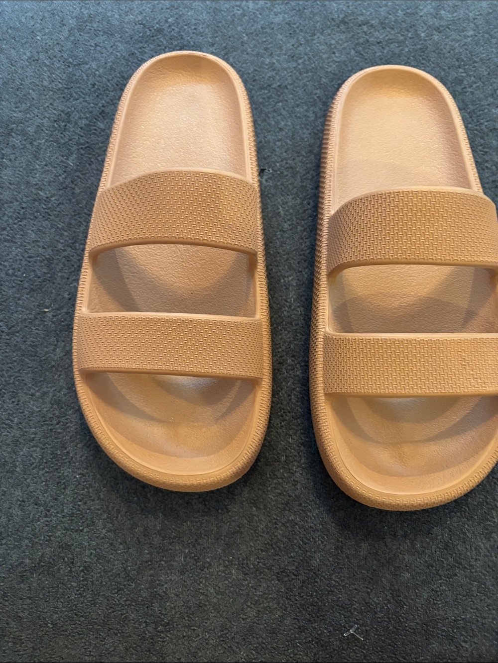 NWOT PINK Victoria's Secret Beige Slide Sandals
